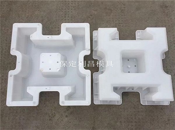 連鎖護(hù)坡模具_(dá)簡介