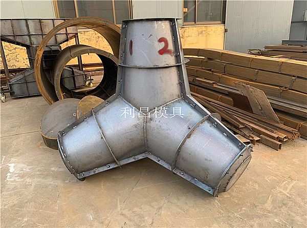 四腳椎體模具_(dá)基本介紹